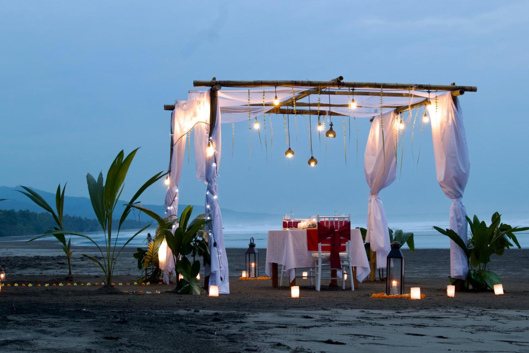 Kelapa Retreat&Spa Pulukan Bagian luar foto